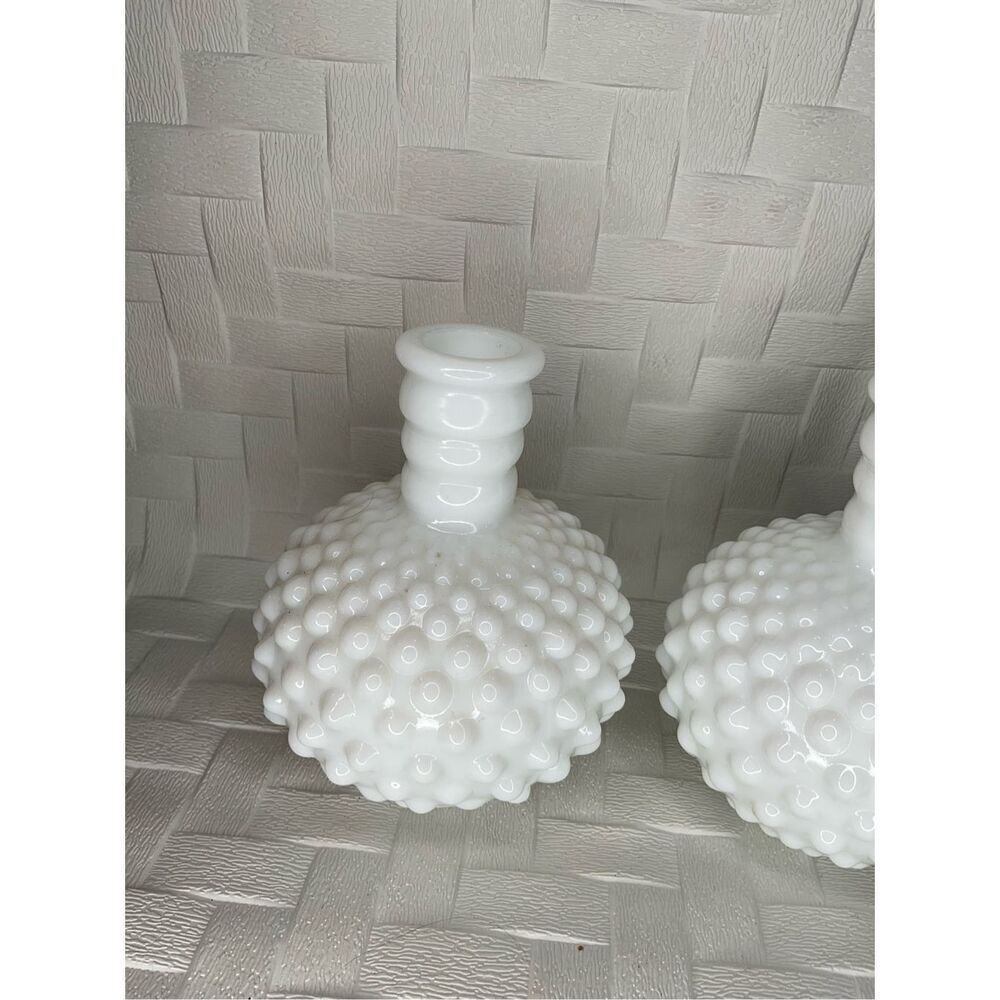 Milk Glass Hobnail Round Ribbed 5" Bud Set of 2 Vases Barber’s Perfume Bottle - Picture 4 of 12